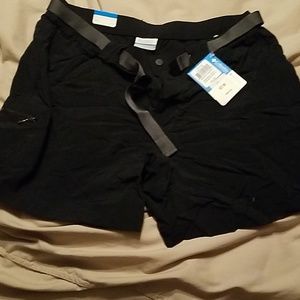 Columbia sport shorts